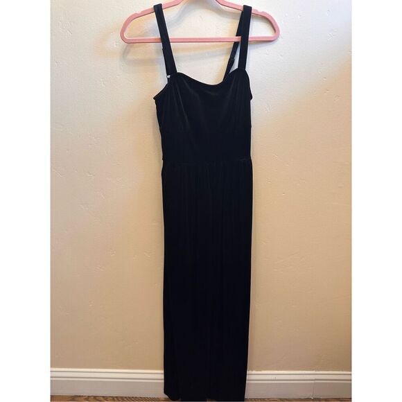 Old Navy Black Velvet Spaghetti Strap Jumpsuit Size Small NWOT - Picture 3 of 7